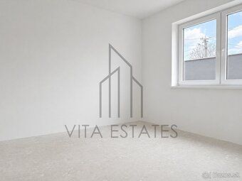 Realitná kancelária VITA ESTATES ponúka na predaj moderný ro