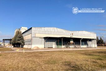 Číslo ponuky: 9073 - Ponúkame na predaj skladovo - výrobný a