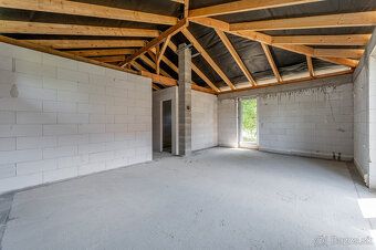 Typ: Rodinný dom Obec: Bidovce
Dom v cene 3 izbového bytu v 