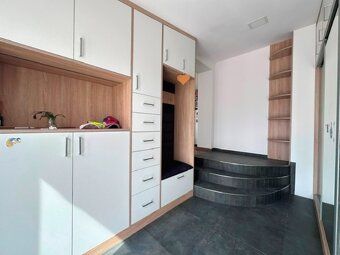 Ponúkame na prenájom 5izb. RD, OV, ÚP 157 m2, pozemok 685 m2