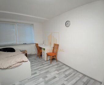 Vo výhradnom zastúpení majiteľa nehnuteľnosti ponúkame na pr