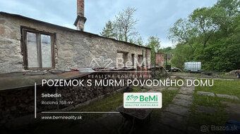 Predám pozemok s chatou a garážou, ktorá je pod pivničená v 