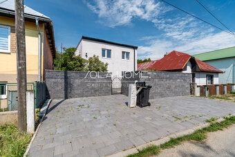 Typ: Rodinný dom Obec: Gyňov
Ing. Ladislav Šosták a Sola Hom