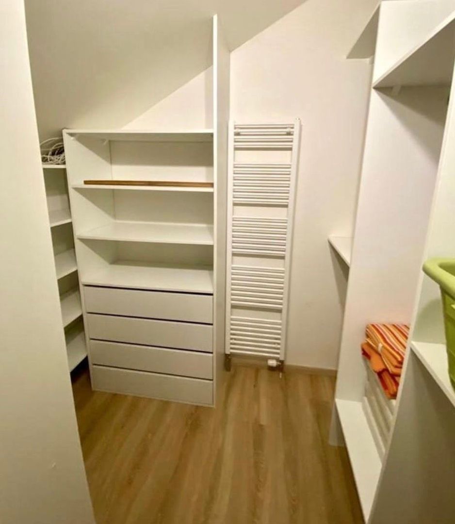 Ponúkame Vám na dlhodobý prenájom priestranný a nadštandardn