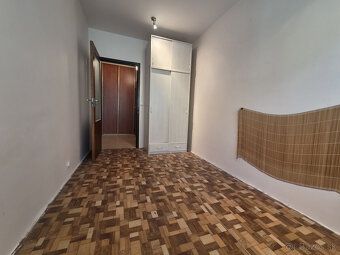 Typ: 2-izbový byt Ulica: Štvrť SNP Obec: Trenčianske Teplice