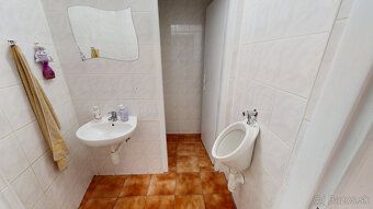 Typ: Obchodné priestory Ulica: Saratovska 7388/1A Mestská ča