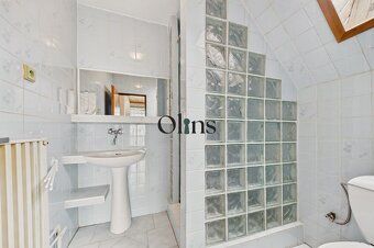 Realitná kancelária Olins vám exkluzívne ponúka NA PREDAJ 2-