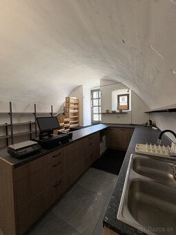 Typ: Historický objekt Ulica: Halenárska Obec: Trnava
REALL 