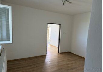 DIAMOND HOME s . r. o. ponúka Vám na predaj rodinný dom v ob