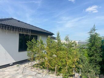 Ponúkame na predaj moderný 4-izbový bungalov – novostavbu v 