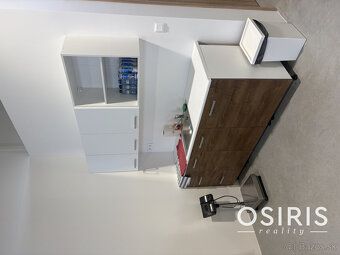 Typ: Sklad Obec: Rovinka
PRENÁJOM MODERNEJ HALY 103 m² V UZA
