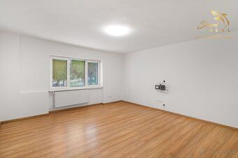 EXKLUZÍVNE Vám ponúkame na predaj luxusný nadčasový rodinný 