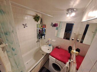 Ponúkame na dlhodobý prenájom 2 izbový slnečný byt na ulici 