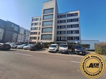 ID-500275-27BB Ponúkame na prenájom priestor v polyfunkčnej 