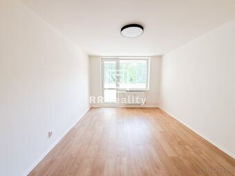 Typ: 2-izbový byt Obec: Košice-Dargovských hrdinov
Ing. Kata
