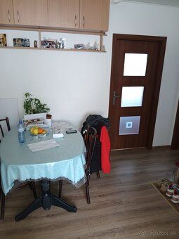 Dáme do prenájmu 3 izb.byt s balkonom na starom juhu na 4 po