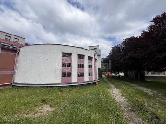 Garáž 16m2 s automatickou bránou v Garážovom dome, Podunajsk