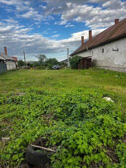 🏡Ponúkame na predaj stavebný pozemok o výmere 1222 m² v obci