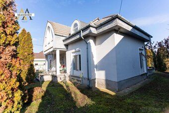 Na predaj veľký dvojgeneračný rodinný dom v Szécsény 4 km od