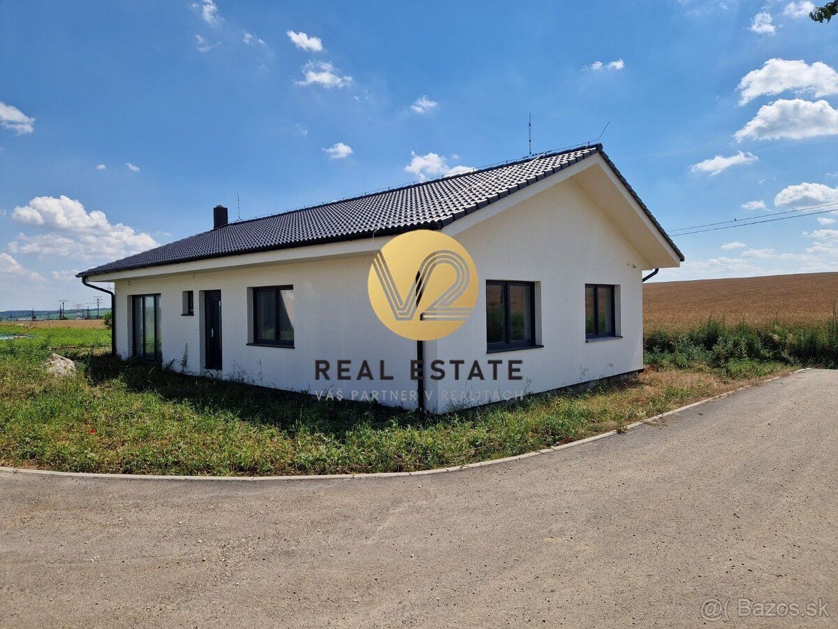 Maroš Vereš +421 904 086 200 e-mail:
V2 Real Estate má pre v