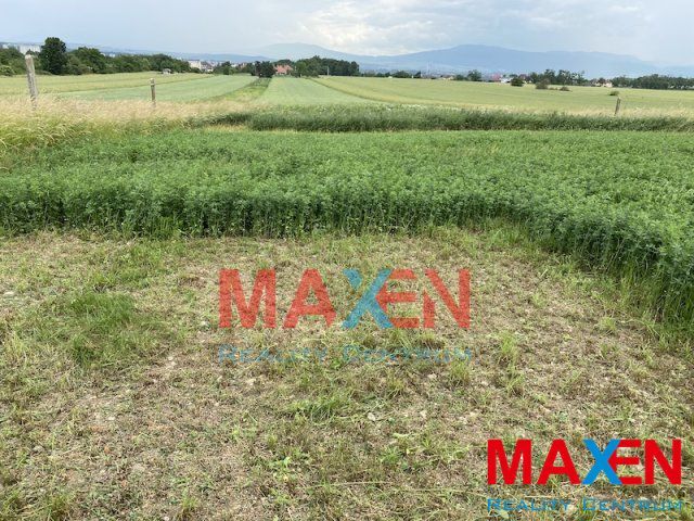 MAXEN Reality Centrum ponúka na predaj pozemok registra C, v