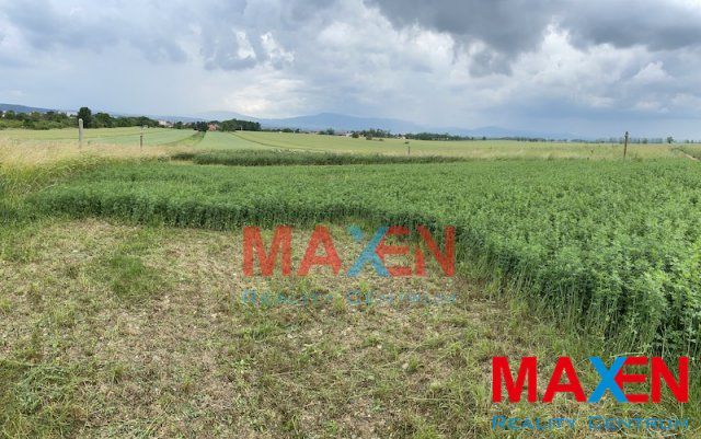 MAXEN Reality Centrum ponúka na predaj pozemok registra C, v