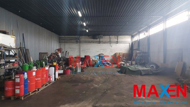 Ponúkame na prenájom skladový priestor 400 m²(elektrika, bez
