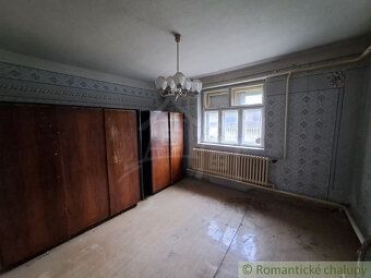 Ponúkame na predaj rodinný dom v pôvodnom stave v obci Lúčni