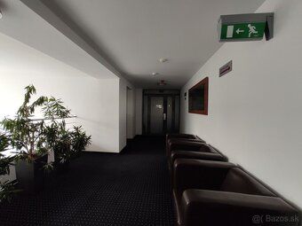 Ponúkame na prenájom kancelárie vysokého štandardu na rohu B