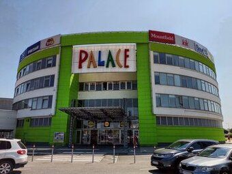 Ponúkame na prenájom obchodný priestor v OC Shopping Palace 