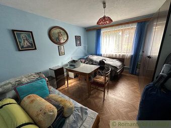 Na predaj usadlosť na polosamote v obci Uzovská Panica. Usad