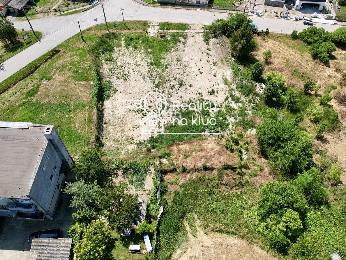 Reality na kľúč Vám ponúka na predaj stavebný pozemok 596m² 