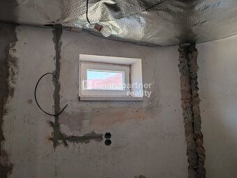 F058-12-PAMO
Ponúkame na predaj rodinný dom v obci Dojč situ