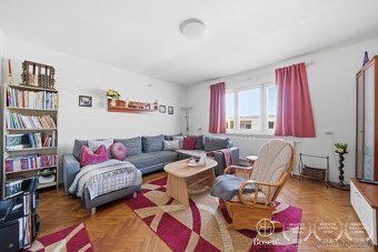 Bosen Group Vám predstavuje priestranný 7-izbový rodinný dom