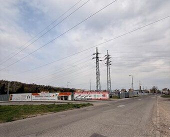 Priemyselný pozemok 2 500 m2 na Budovateľskej ul., Vranov n.