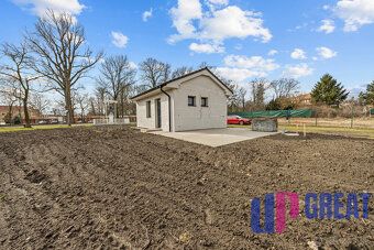 Typ: Chata Obec: Rohovce
Realitná kancelária UPgreat ELEGANC