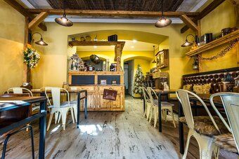 Predam kompletne vybavenie restauracie pouzivane cca 5 rokov