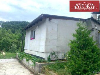 ASTORIA Vám ponúka na predaj drevený zateplený rodinný do vo