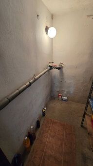 Ponúkame exkluzívne na predaj útulný domček v Žemberovciach 