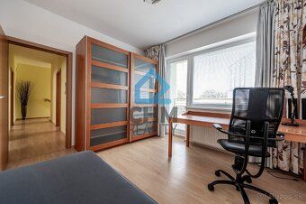 Exkluzívne ponúkame na PRENÁJOM príjemný 4 izbový rodinný do