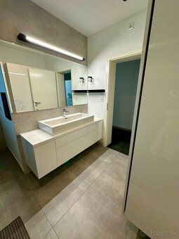 Rodinný dom v Modre, tiché prostredie – 114 m², vlastná stud