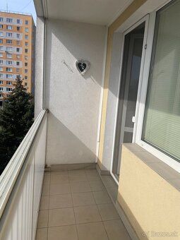 Ponúkam na prenájom komfortne zariadený byt, ktorý sa nachád