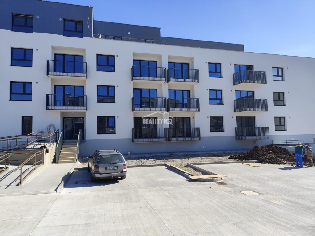 Znížená cena - 5000,- € + DPH.Exkluzívne ponúkame na predaj 