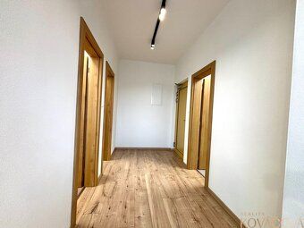 Ponúkame na predaj 3 izbový byt 86 m² na ulici Zlatovská v T