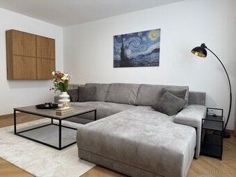 Realitná kancelária VITA ESTATES ponúka na prenájom priestra