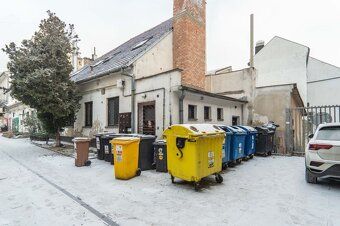 Predáva sa komerčný priestor v historickom centre Bratislavy