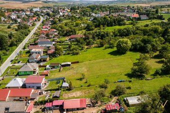 To není země, to je zahrádka. …a jestli máš srdce, tak to mu