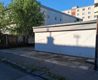 Ponúkame Vám na predaj garáž v atraktívnej a pokojnej lokali
