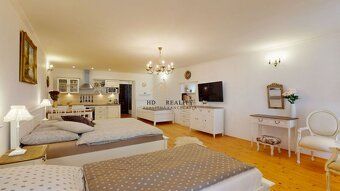 Ponúkame na predaj charizmatický 1-izbový apartmán o výmere 