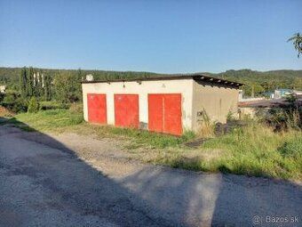Mám záujem o garáž na kvp. v prípade predaja píšte na 090852